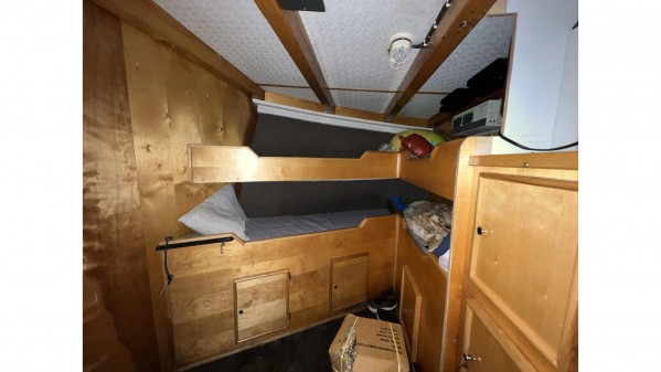 https://novimarinebrokers.com/public/storage/files/06/43/80/tn_10748_attachment.jpeg