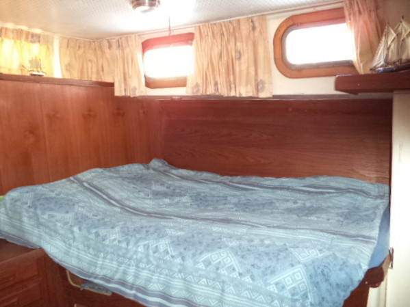 https://novimarinebrokers.com/storage/files/02/09/28/tn_pleasure_boat_for_sale_17443.JPG