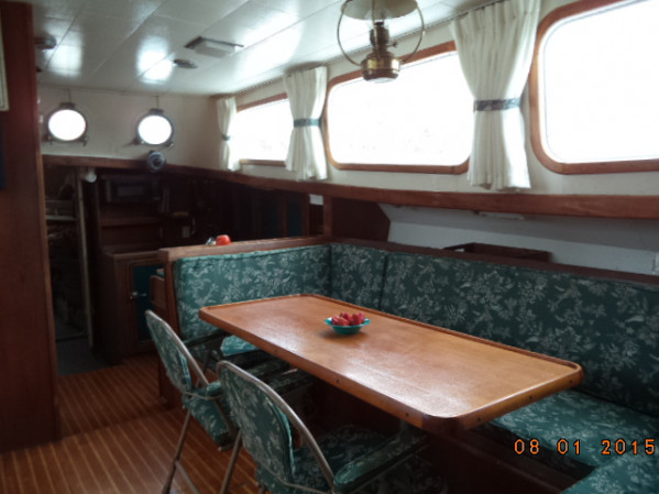 https://novimarinebrokers.com/storage/files/02/09/29/tn_pleasure_boat_for_sale_17444.JPG